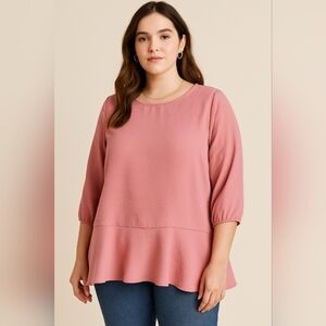 N Touch Women’s Size L Pink Crinkle Blouse NWT‎ Keyhole Back Ruffle Hem Textured